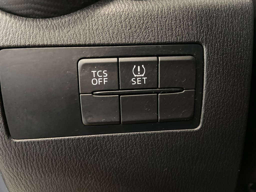 Mazda CX-3 GX 2016 à Cowansville, Québec - 32 - w1024h768px