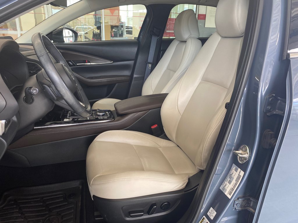 2021 Mazda CX-30 GT w/Turbo in Cowansville, Quebec - 13 - w1024h768px