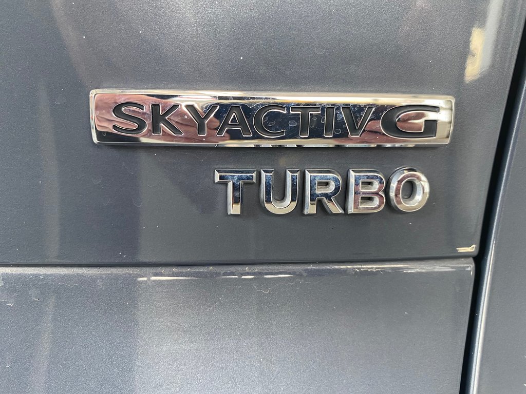 2021 Mazda CX-30 GT w/Turbo in Cowansville, Quebec - 8 - w1024h768px