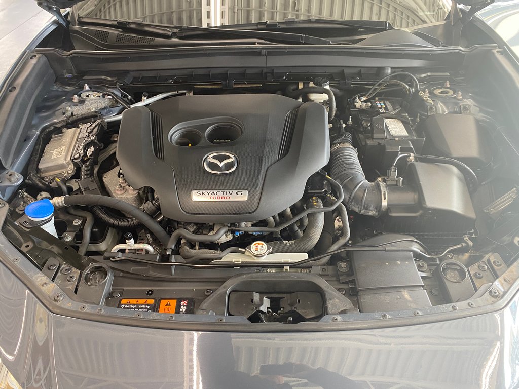 2021 Mazda CX-30 GT w/Turbo in Cowansville, Quebec - 14 - w1024h768px