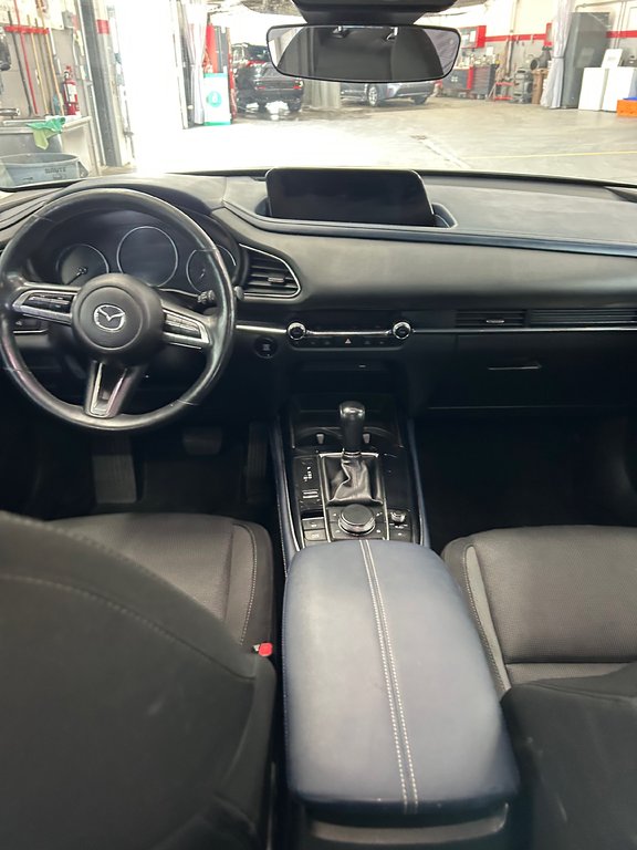 2021 Mazda CX-30 GS AWD in Cowansville, Quebec - 14 - w1024h768px