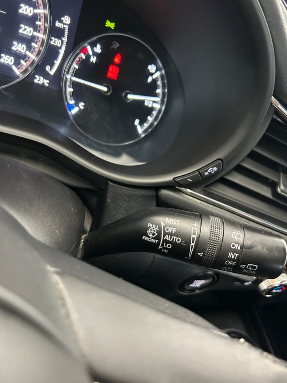 2021 Mazda CX-30 GS AWD in Cowansville, Quebec - 33 - w1024h768px