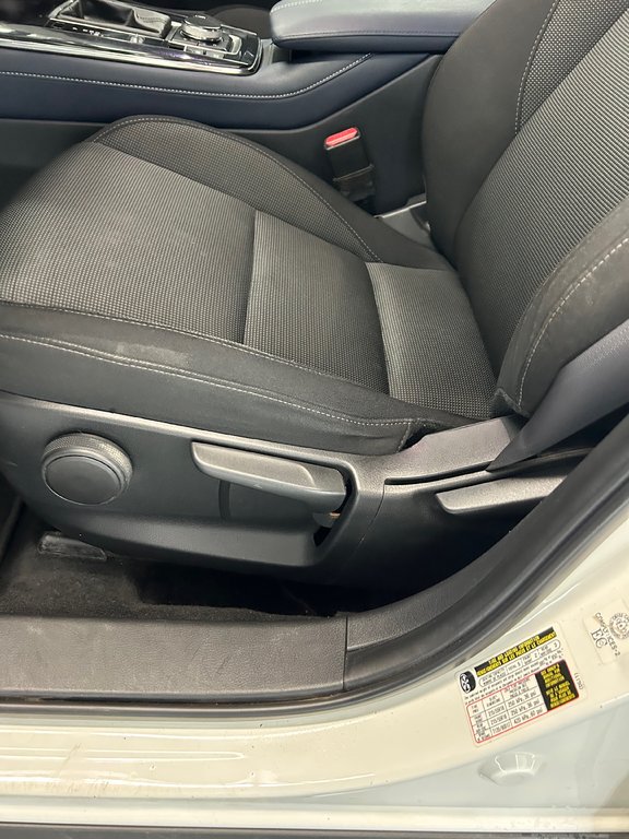 2021 Mazda CX-30 GS AWD in Cowansville, Quebec - 18 - w1024h768px