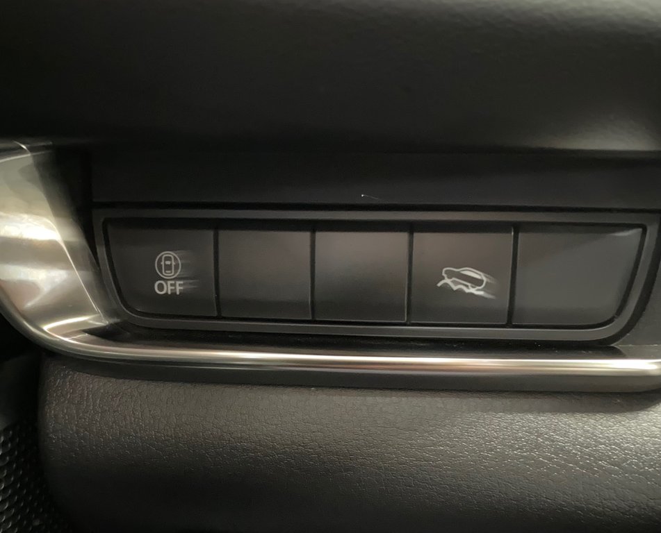 2022 Mazda CX-30 GS AWD in Cowansville, Quebec - 16 - w1024h768px