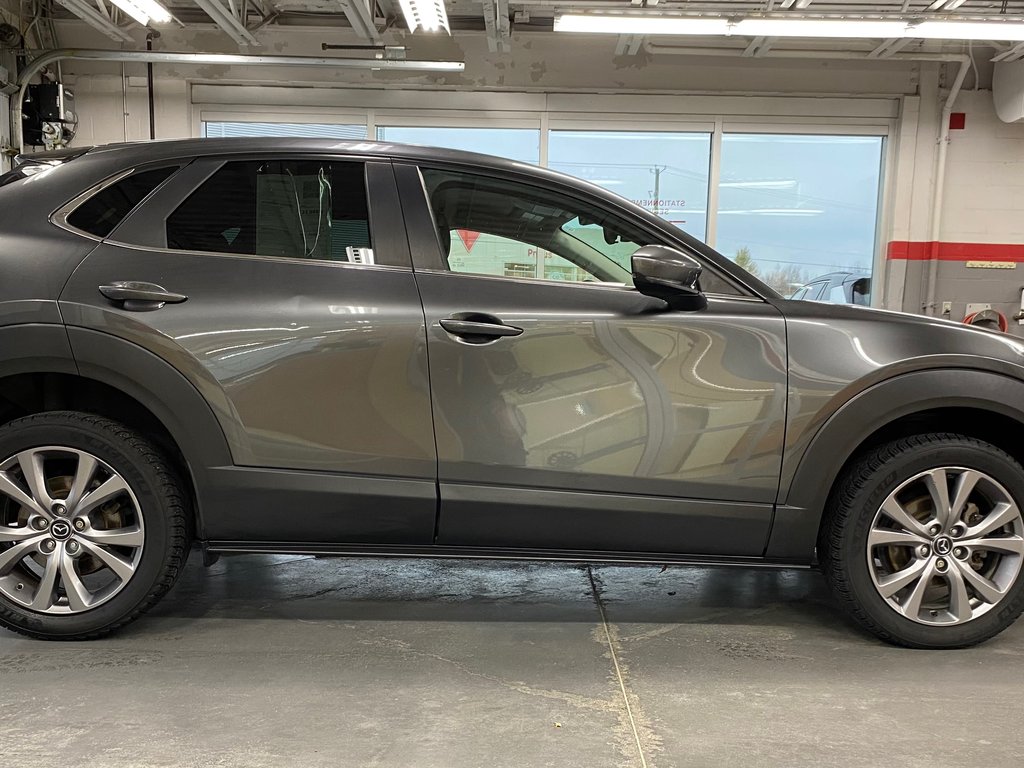 2022 Mazda CX-30 GS AWD in Cowansville, Quebec - 2 - w1024h768px