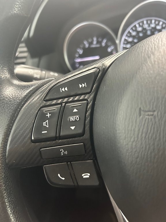 2016 Mazda CX-5 GX in Cowansville, Quebec - 32 - w1024h768px