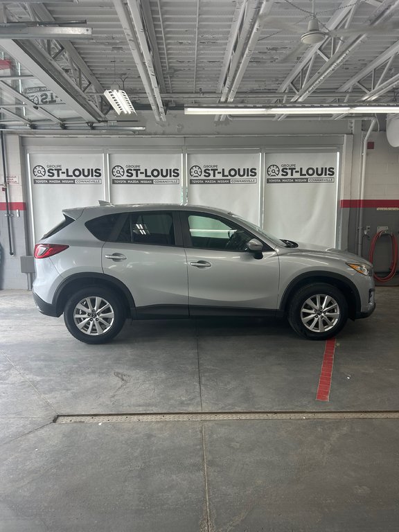 2016 Mazda CX-5 GX in Cowansville, Quebec - 13 - w1024h768px