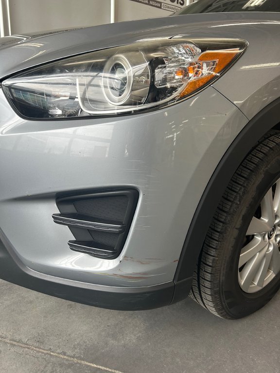 2016 Mazda CX-5 GX in Cowansville, Quebec - 5 - w1024h768px