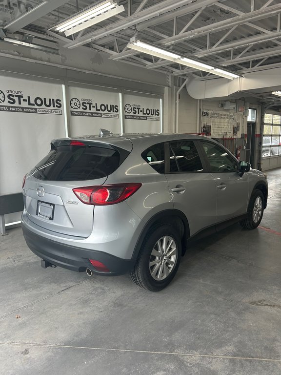 2016 Mazda CX-5 GX in Cowansville, Quebec - 12 - w1024h768px
