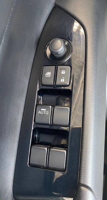 2017 Mazda CX-5 GS AWD in Cowansville, Quebec - 16 - w1024h768px