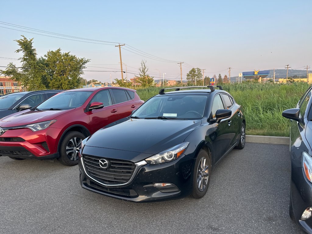2018 Mazda 3 Sport GS in Cowansville, Quebec - 1 - w1024h768px