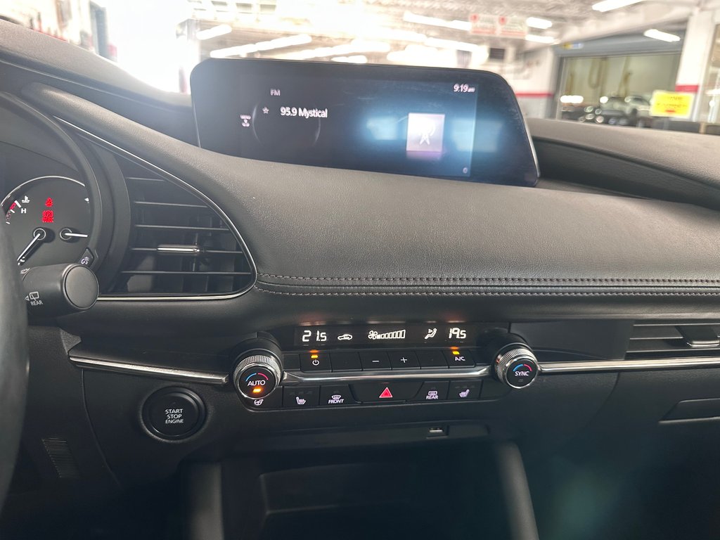2019 Mazda 3 Sport GS in Cowansville, Quebec - 27 - w1024h768px