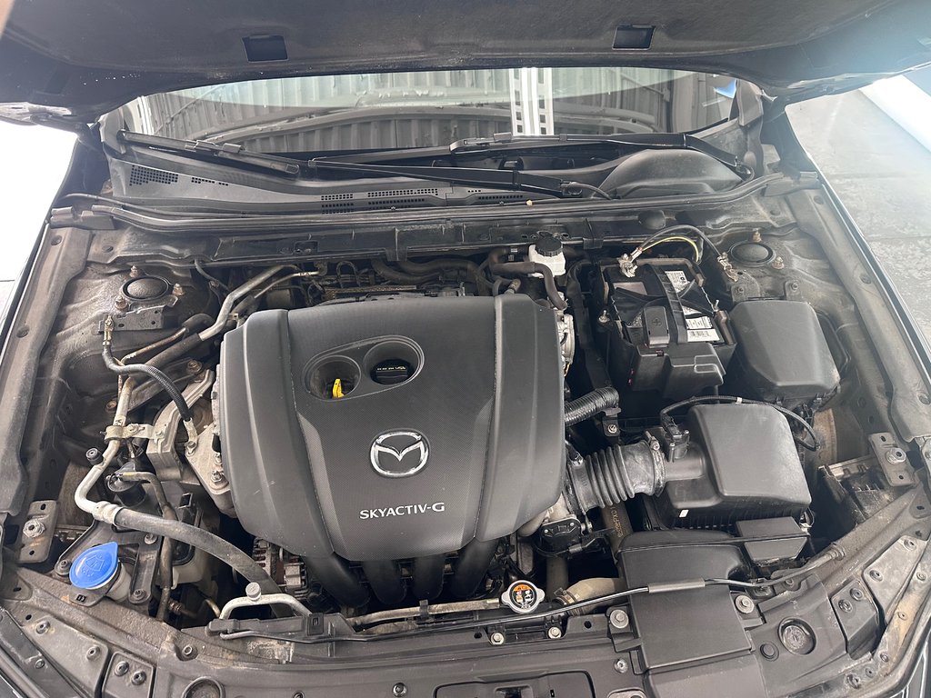 2019 Mazda 3 Sport GS in Cowansville, Quebec - 10 - w1024h768px