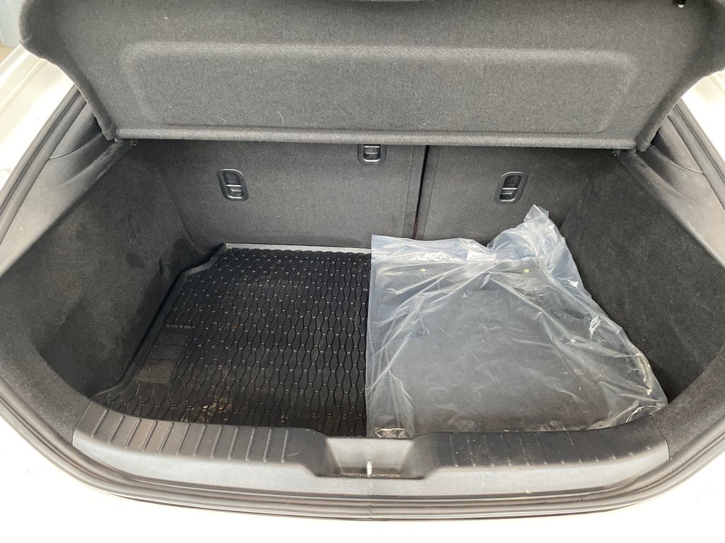 Mazda 3 Sport GT 2021 à Cowansville, Québec - 11 - w1024h768px