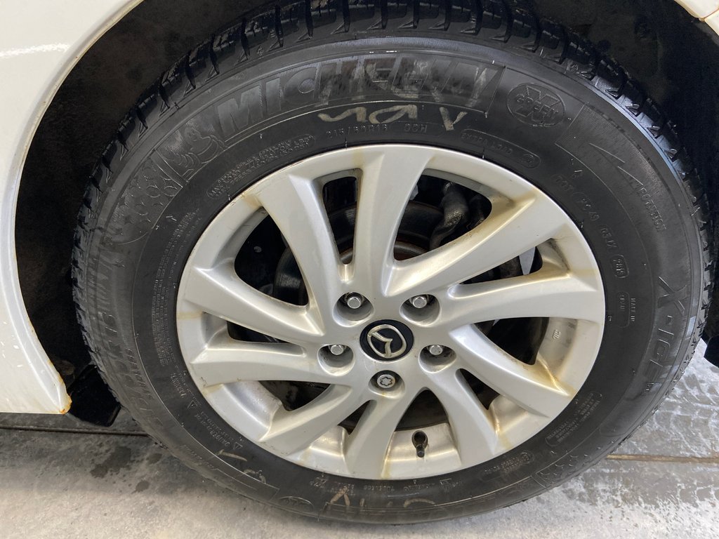 Mazda 3 GT-SKY 2014 à Cowansville, Québec - 13 - w1024h768px