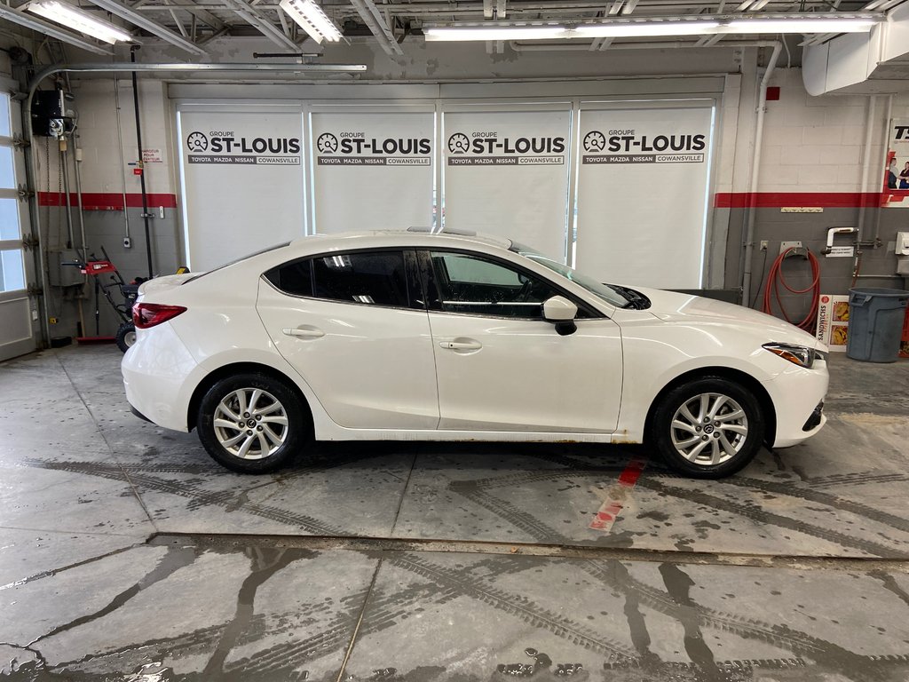 Mazda 3 GT-SKY 2014 à Cowansville, Québec - 2 - w1024h768px