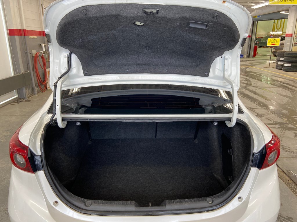 Mazda 3 GT-SKY 2014 à Cowansville, Québec - 8 - w1024h768px