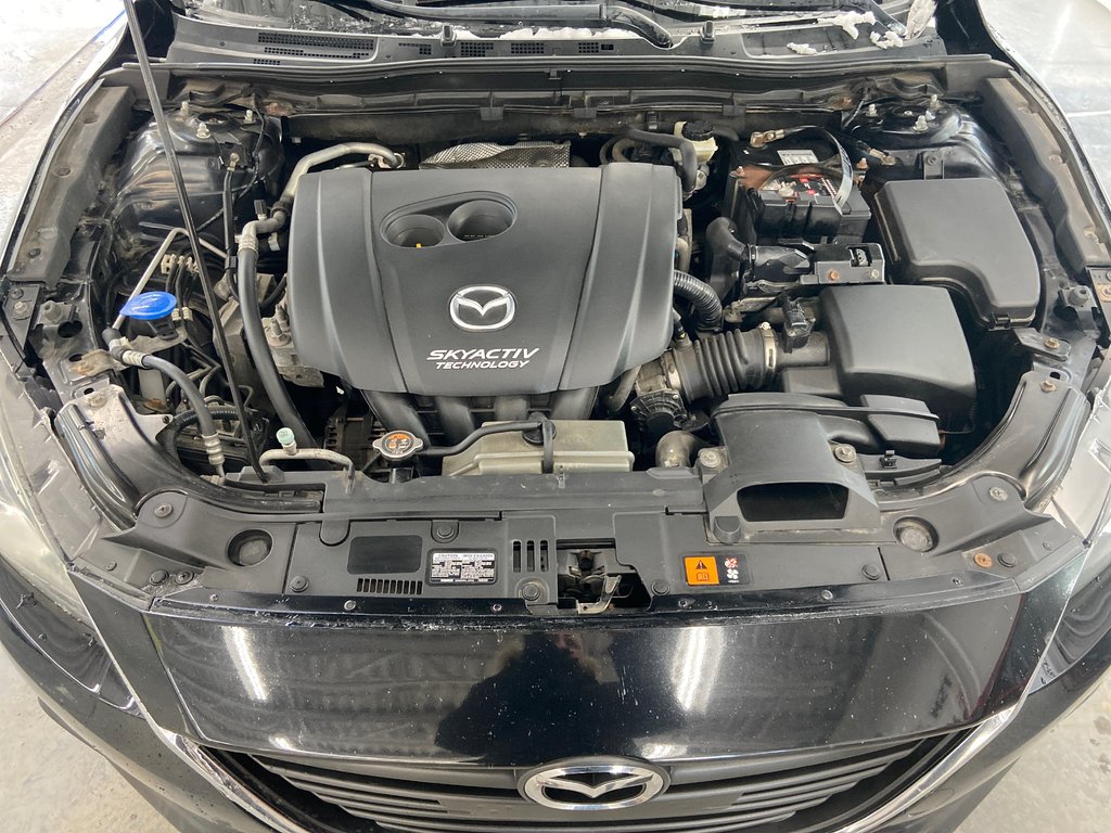 Mazda 3  2015 à Cowansville, Québec - 14 - w1024h768px