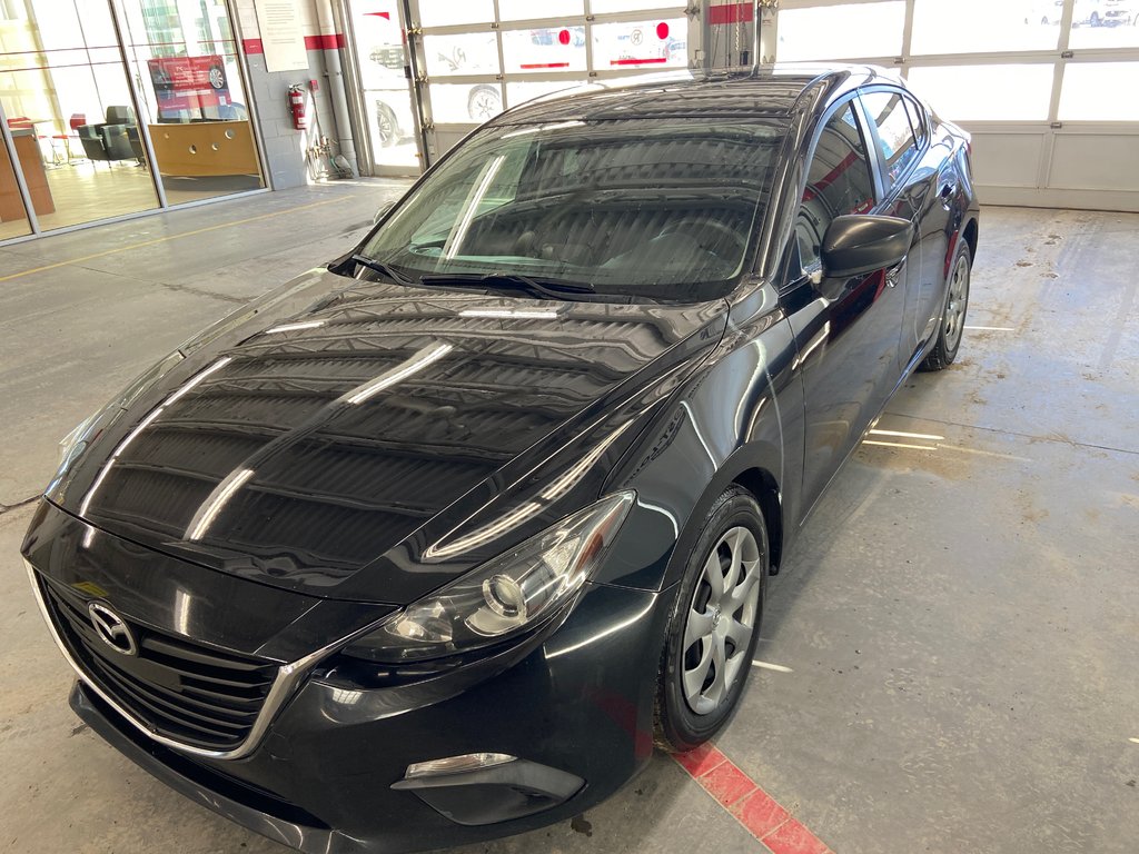 Mazda 3  2015 à Cowansville, Québec - 11 - w1024h768px