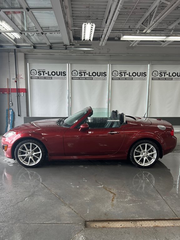 Mazda MX-5 GT / Hard Top 2009 à Cowansville, Québec - 9 - w1024h768px