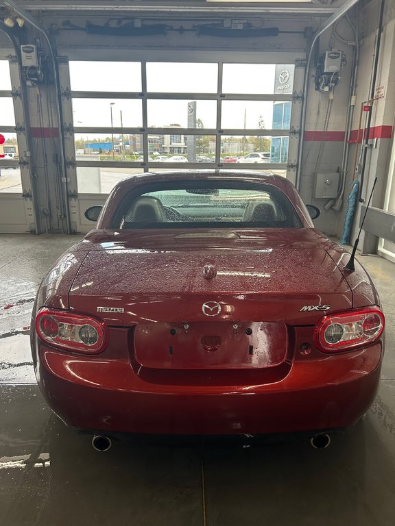Mazda MX-5 GT / Hard Top 2009 à Cowansville, Québec - 13 - w1024h768px