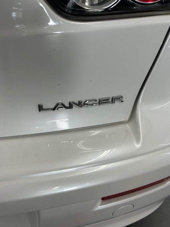 2016 Mitsubishi Lancer ES in Cowansville, Quebec - 8 - w1024h768px