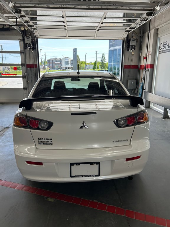 2016 Mitsubishi Lancer ES in Cowansville, Quebec - 7 - w1024h768px