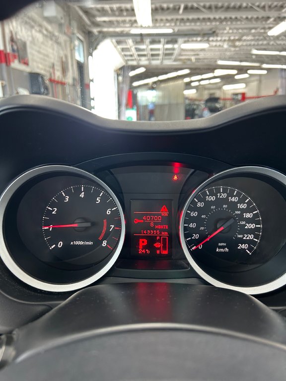 2016 Mitsubishi Lancer ES in Cowansville, Quebec - 31 - w1024h768px