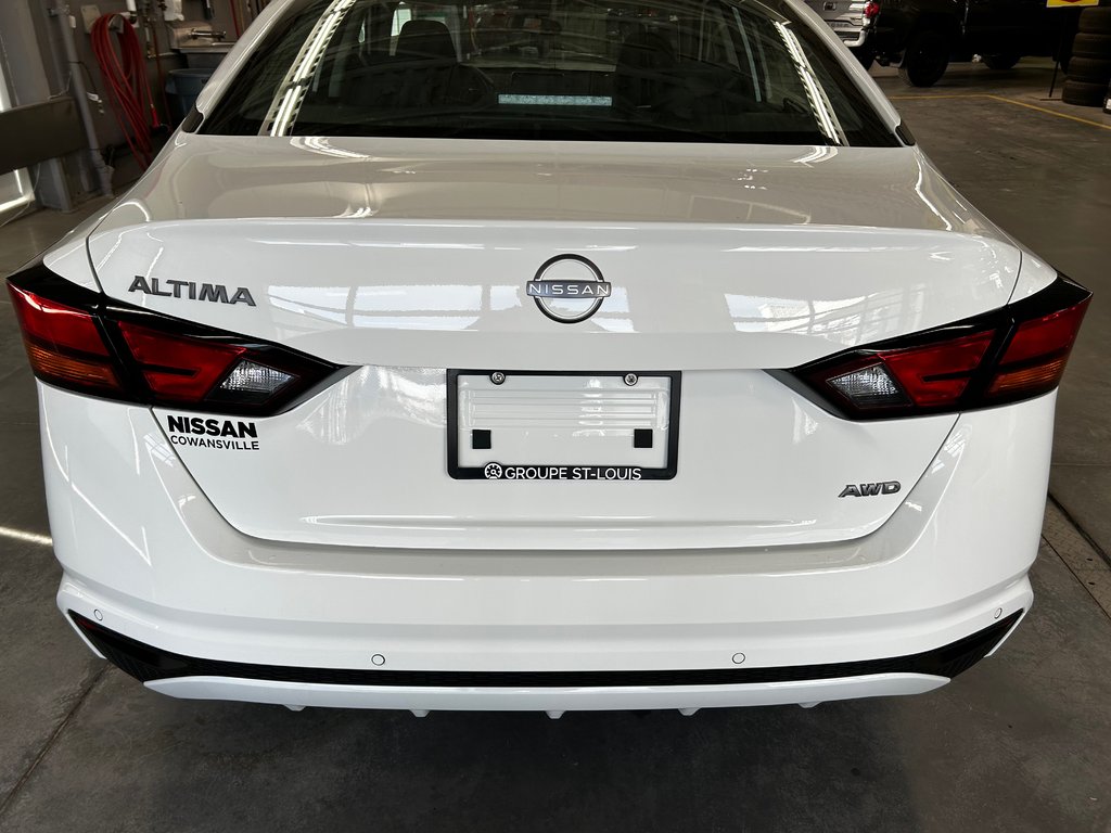 2024  Altima S | AWD in Cowansville, Quebec - 4 - w1024h768px