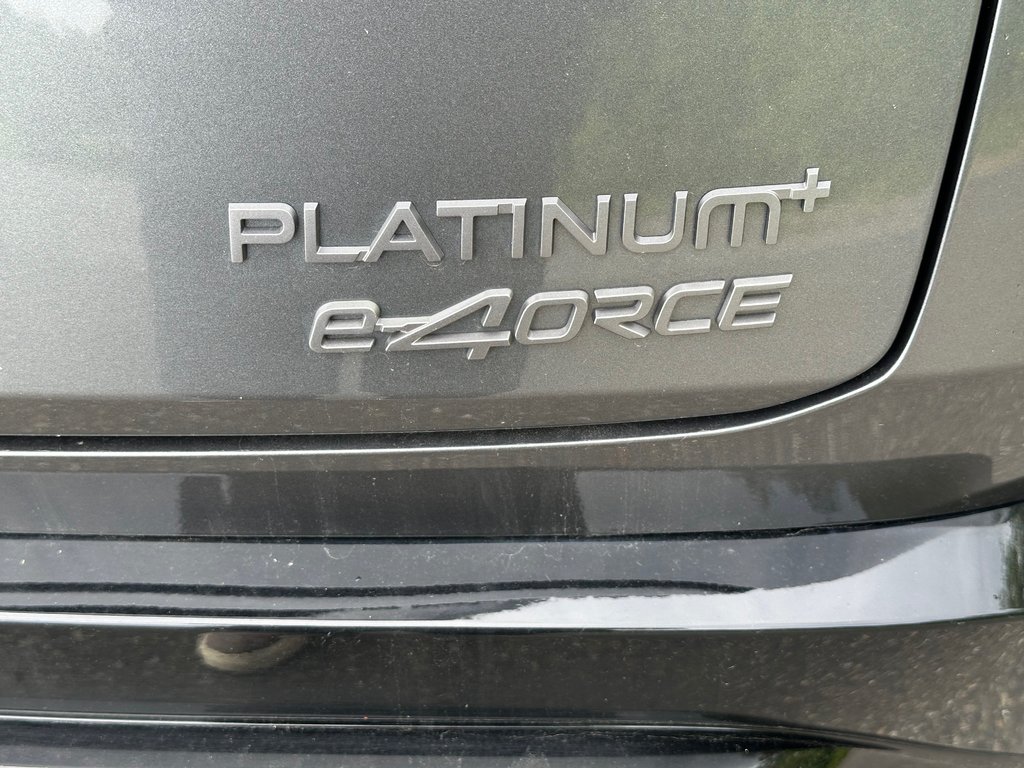 Nissan Ariya Platinium+ E4ORCE 2024 à Cowansville, Québec - 3 - w1024h768px