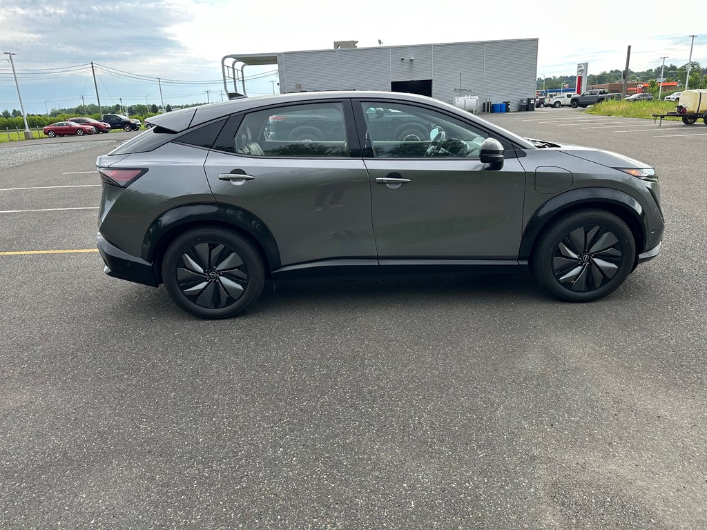 Nissan Ariya Platinium+ E4ORCE 2024 à Cowansville, Québec - 4 - w1024h768px