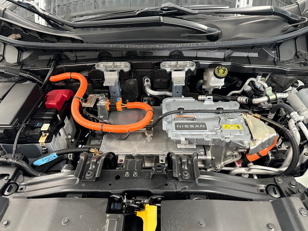 Nissan Ariya Platinium+ e-4orce 2025 à Cowansville, Québec - 40 - w1024h768px