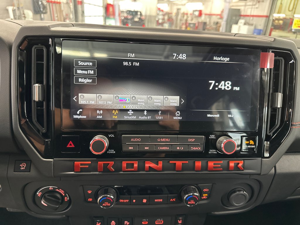 2025  Frontier PRO-4X in Cowansville, Quebec - 21 - w1024h768px