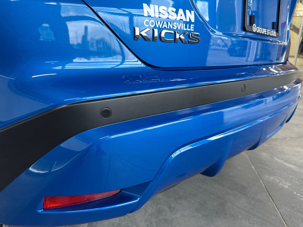2025 Nissan Kicks Play S in Cowansville, Quebec - 7 - w1024h768px