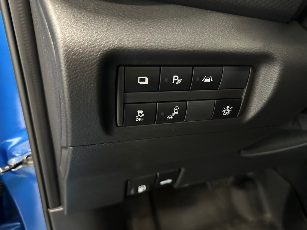 2025 Nissan Kicks Play S in Cowansville, Quebec - 23 - w1024h768px