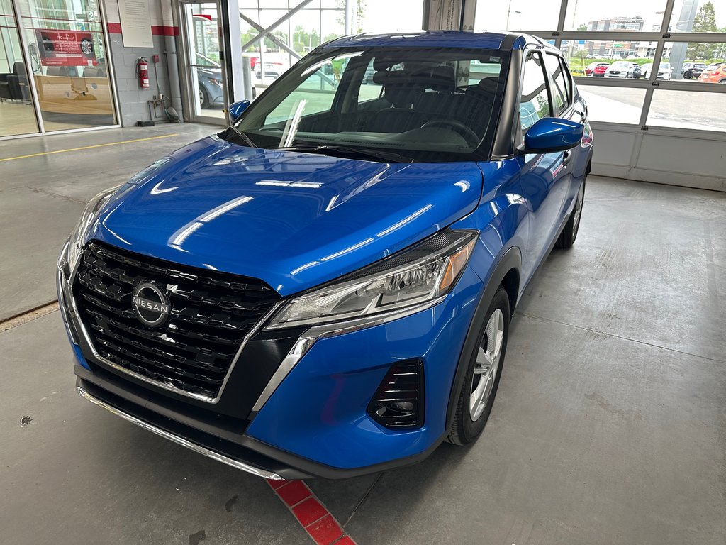 2025 Nissan Kicks Play S in Cowansville, Quebec - 11 - w1024h768px
