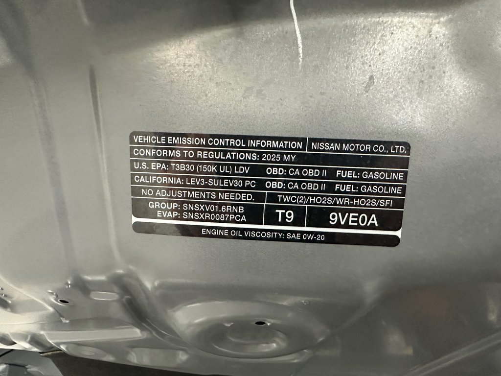 Nissan Kicks Play SV 2025 à Cowansville, Québec - 20 - w1024h768px