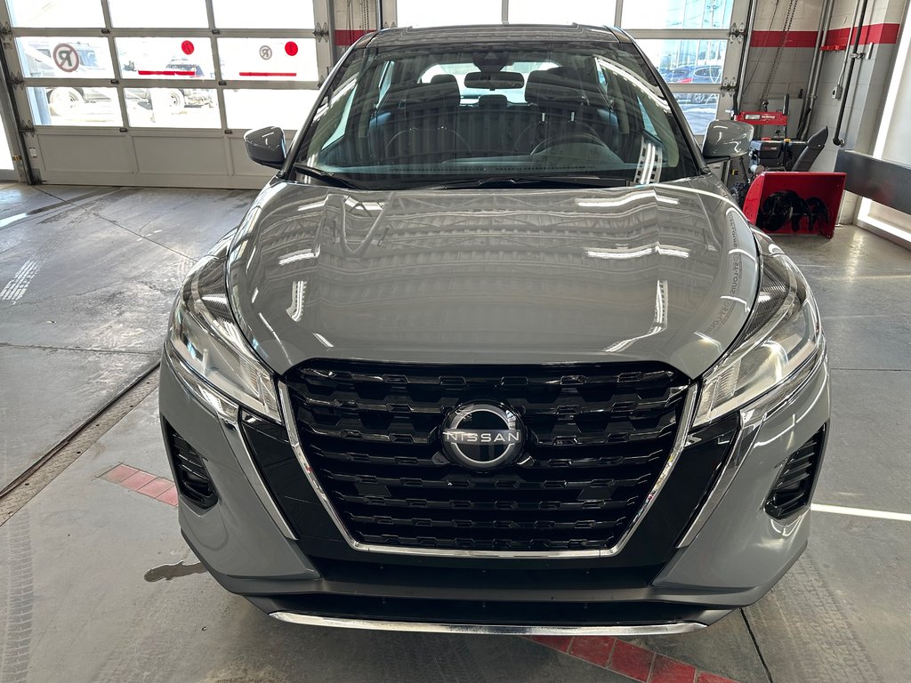 Nissan Kicks Play S 2025 à Cowansville, Québec - 13 - w1024h768px