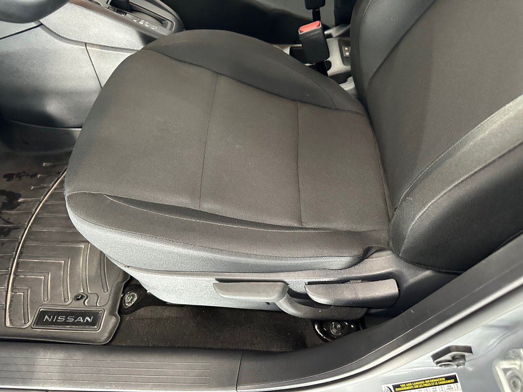 Nissan Kicks Play S 2025 à Cowansville, Québec - 26 - w1024h768px