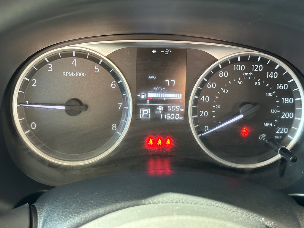 Nissan Kicks Play S 2025 à Cowansville, Québec - 41 - w1024h768px