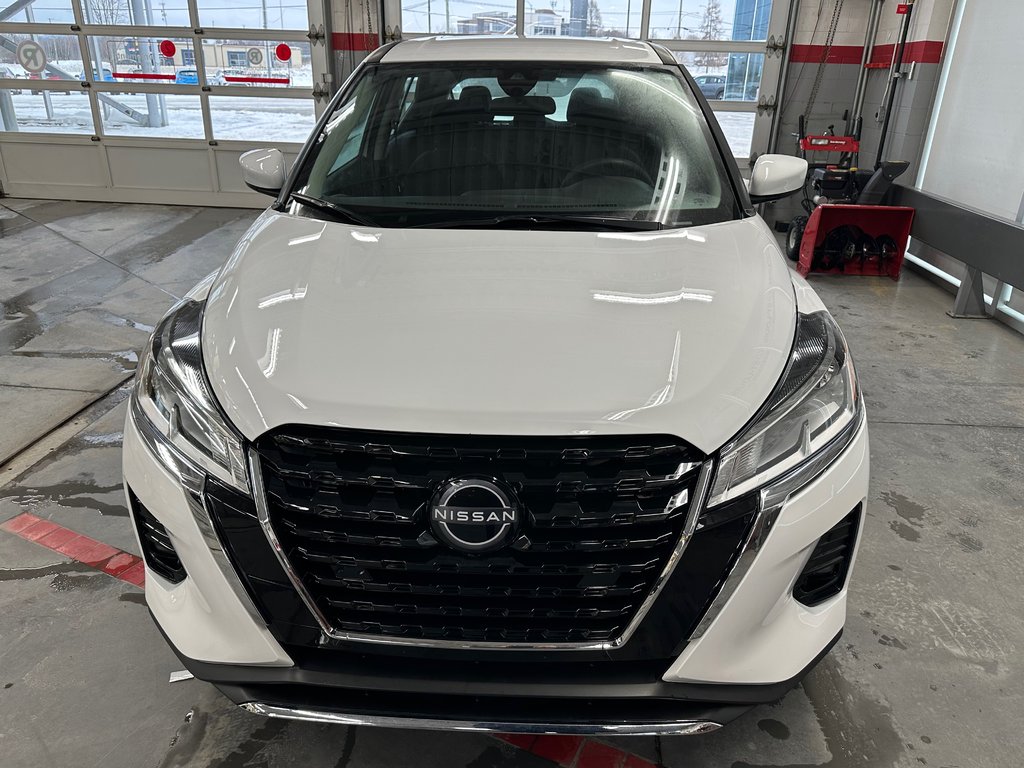 Nissan Kicks Play S 2025 à Cowansville, Québec - 13 - w1024h768px