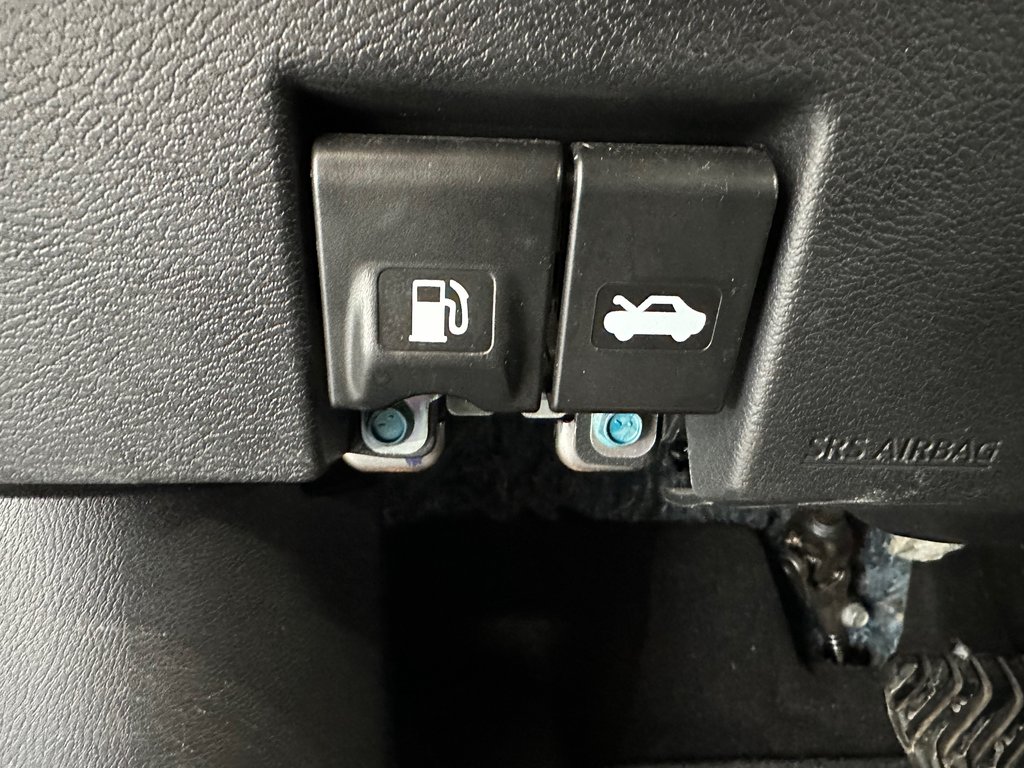 Nissan Kicks S 2020 à Cowansville, Québec - 26 - w1024h768px