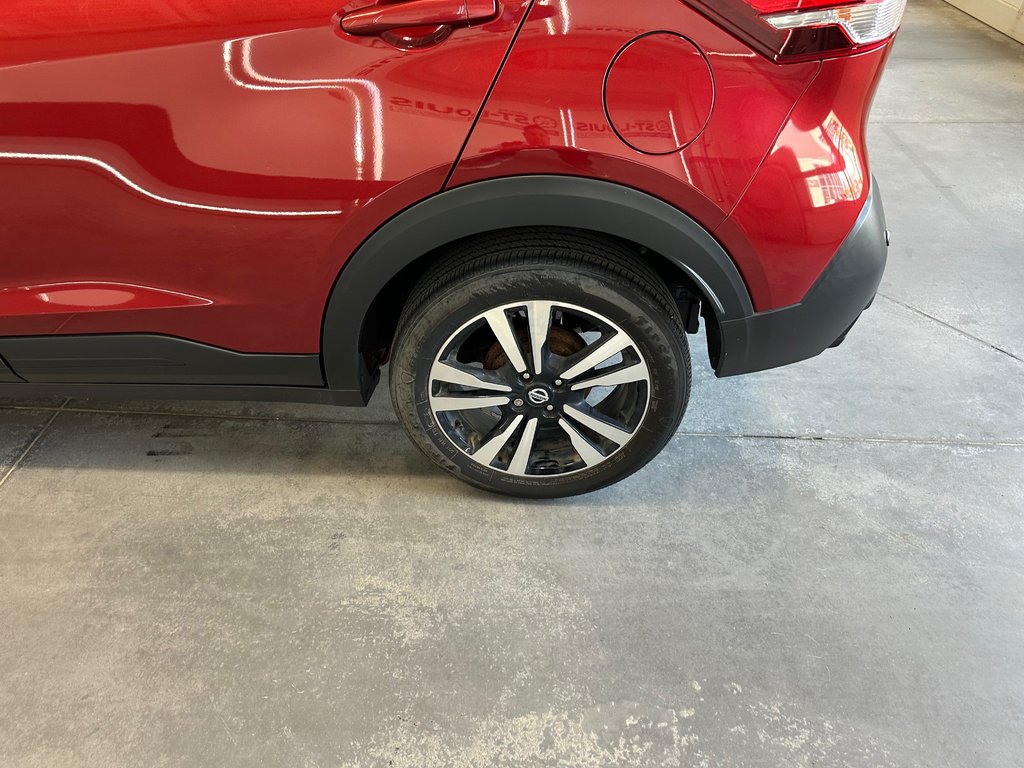 Nissan Kicks SV 2020 à Cowansville, Québec - 8 - w1024h768px