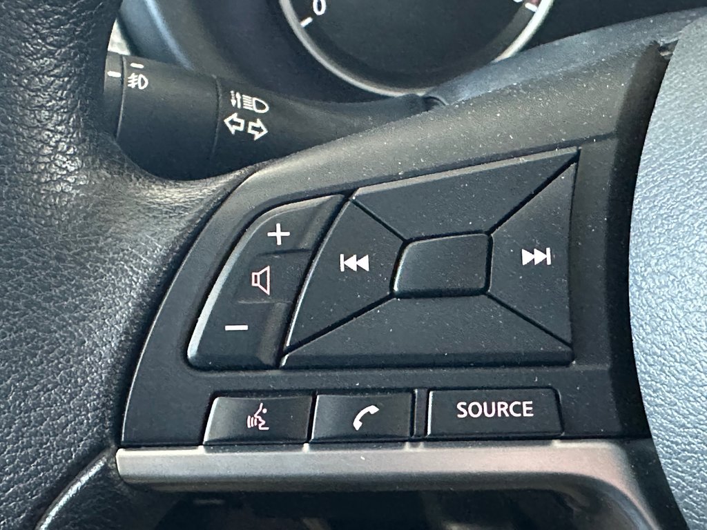 Nissan Kicks S 2020 à Cowansville, Québec - 35 - w1024h768px