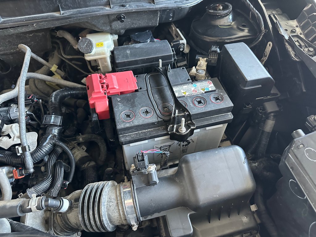 Nissan Kicks S 2020 à Cowansville, Québec - 17 - w1024h768px