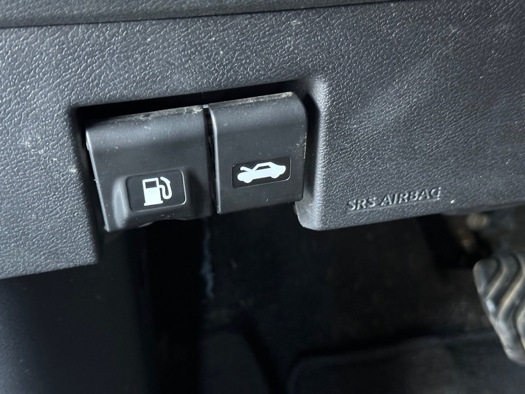 Nissan Kicks S 2020 à Cowansville, Québec - 27 - w1024h768px
