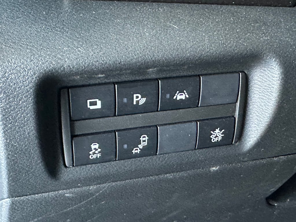 Nissan Kicks S 2020 à Cowansville, Québec - 26 - w1024h768px