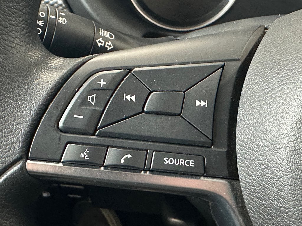2020 Nissan Kicks S in Cowansville, Quebec - 36 - w1024h768px