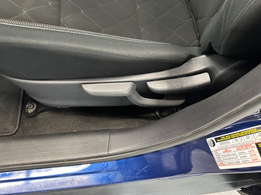 2020 Nissan Kicks S in Cowansville, Quebec - 26 - w1024h768px