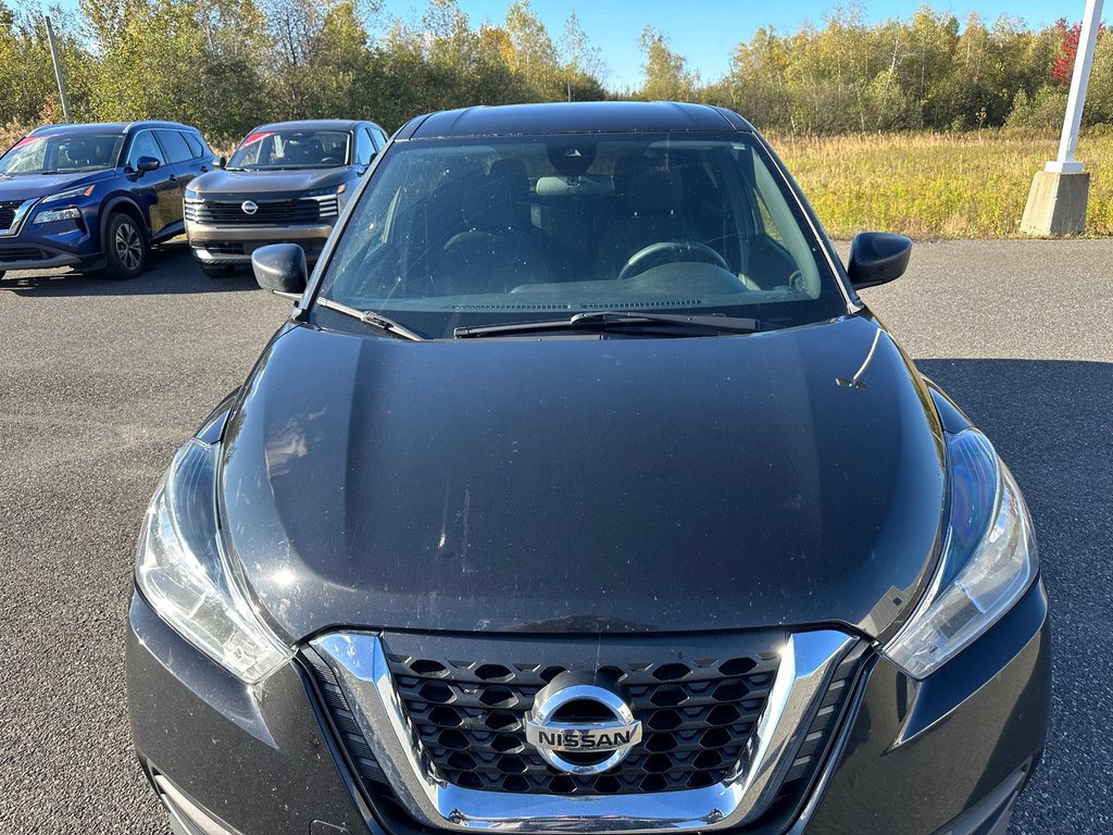 Nissan Kicks S 2020 à Cowansville, Québec - 4 - w1024h768px
